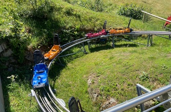 Sommer-kælkebanen Hasenhorn Rodelbahn ved Todtnau i Schwarzwald