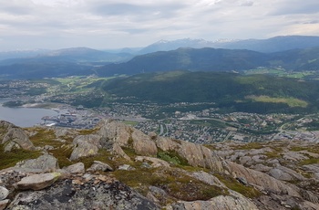 Udsigt fra Øyfjellet - Helgelandstrappa