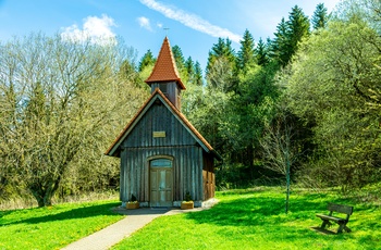 Lille trækirke i UNESCO Bioreservatet Rhön  - Midttyskland