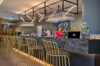 Holiday Inn – The Niu, Ridge Halle Central Station - Bar