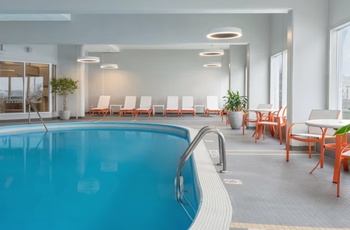 Holiday Inn Waterfront, Kingston- Indendørs pool