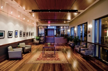 Holiday Inn Waterfront, Kingston - Lobby