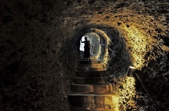 Vardzia, huleby og kloster i Georgien