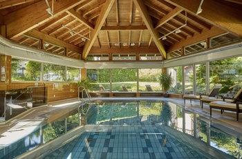 Hyperion Hotel Garmisch Partenkirchen i Sydtyskland - Pool og spaområdet
