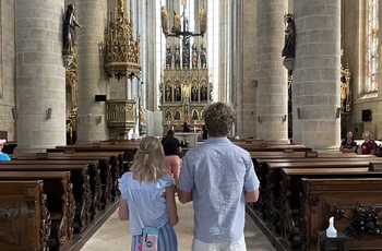 Besøg i kirke, Tjekkiet - Morten Kirckhoffs familie