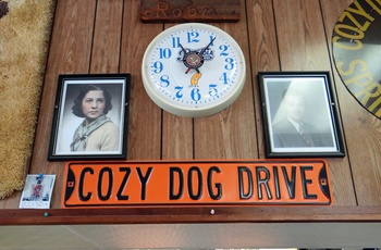 Cozy Dog Drive Inn i Springfield, Illionis