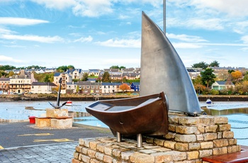 Irland, County Cork - mindesmærker i Kinsale havn