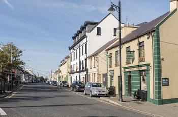 Irland, County Donegal - vejen ind til byen Adara (Foto - Tourism Ireland)