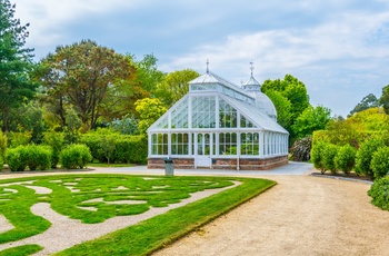 Drivhus i den botaniske have ved Malahide Castle nord for Dublin i Irland