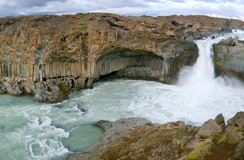 Aldeyjarfoss vandfaldet i Island
