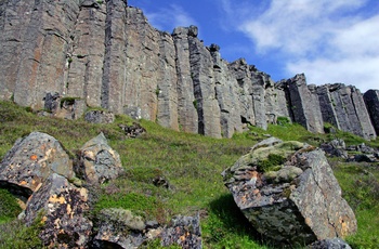 Gerðubergs basaltklipper i det vestlige Island