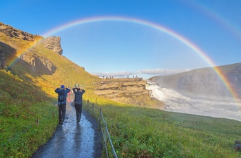 Sti til Gullfoss vandfaldet - Island