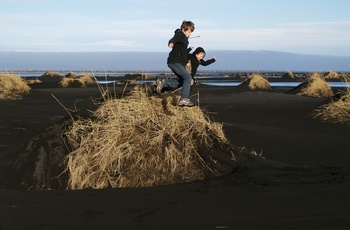 Sort sand ved Landeyjahöfn