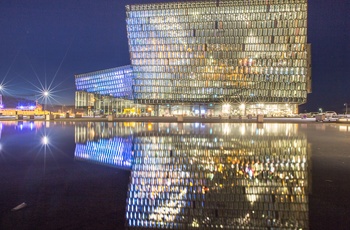 Musikhuset HARPA i Reykjavik, Island