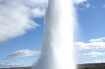 Strokkur, Geysir