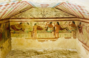 Eksempel på Etruskisk gravkammer i Italien