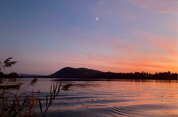 Solnedgang over Lago di Monate