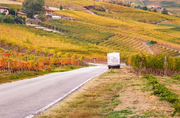 Autocamper i Piemonte om efteråret - Italien