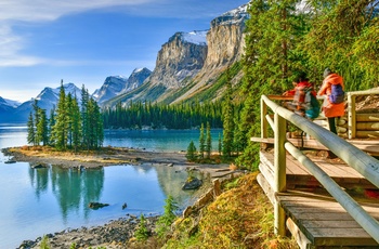 Maligne Lake og Spirit Island i Jasper National Park, Alberta i Canada