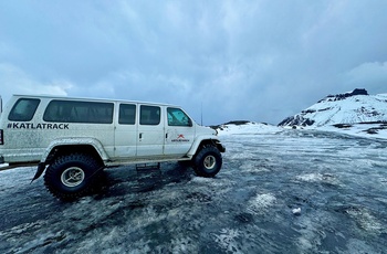 Supperjeep nær Katla vulkan og isgrotte - Island