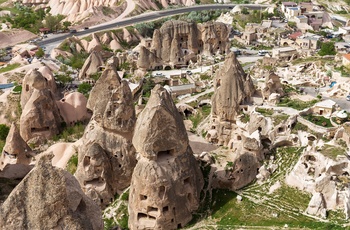 Klippeformationer i Göreme Nationalpark i Kappadokien - Tyrkiet