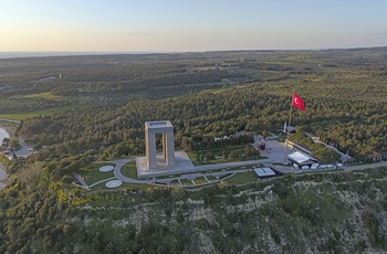 Krigsmonument Canakkale Martyrs Memorial på Gallipoli-halvøen - Tyrkiet 2.jpg