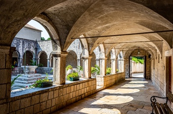 Det franciskanske kloster på øen Kosljun i Kvarnerbugten - Kroatien