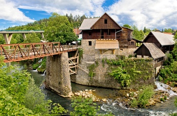 Byen Rastoke der er kendt for vandmøller, Kroatien
