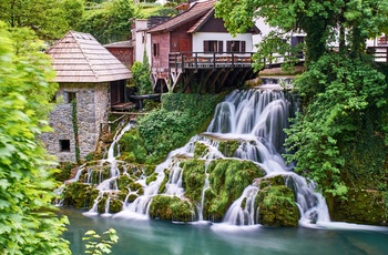 Byen Rastoke der er kendt for vandmøller, Kroatien