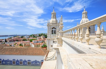 Udsigt til Lissabon fra Sao Vicente de Fora kirken i Lissabon 