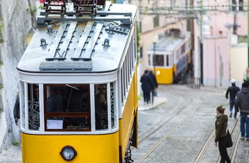 Gul sporvogn i Lissabon, Portugal