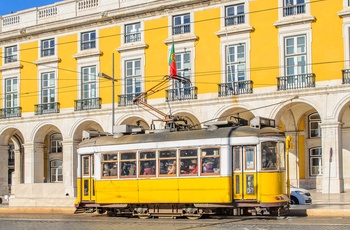 Sporvogn i Lissabon - Portugal