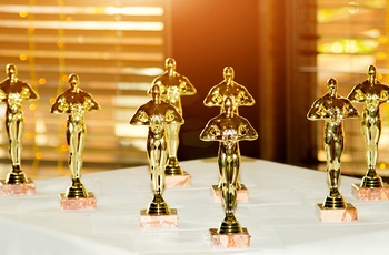 En samling Oscar statuer, Los Angeles i USA