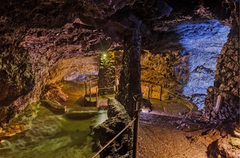 Vulkanske grotter i Sao Vicente på Madeira