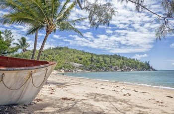 En af 23 strande på Magnetic Island