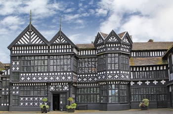 Bramall Hall, bindingsværkshus - Manchester i England