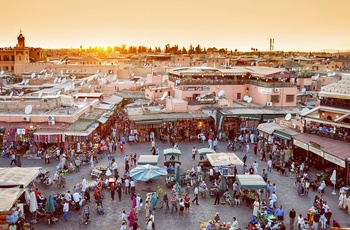 Jemaa el Fnaa-pladsen i Marrakech - Marokko - Foto: Calin Stan, Unsplash