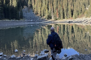 Martin ved Mirror Lake, De Canadiske Rockies - rejsespecialist i Lyngby