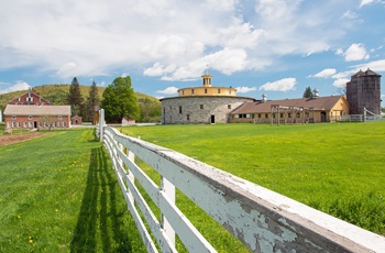 Hancock Shaker Village i Green Mountains, Massachusetts 