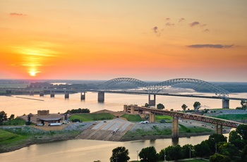 Mud Island og Mississippi floden ved Memphis, USA