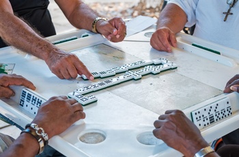 Lokale der spille domino i Little Havana i Miami, Florida i USA