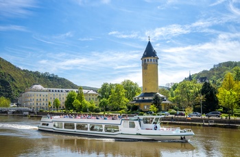 Bådtur på floden Lahn og forbi spabyen Bad Ems i Midttyskland