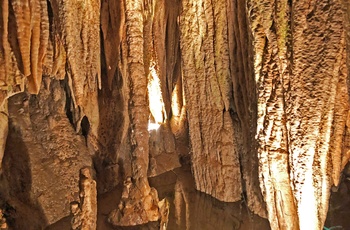 Meramec Caverns, drypstenshuler i Missouri - USA