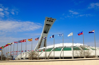 Olympic Stadion og Montreal Tower, Quebec i Canada