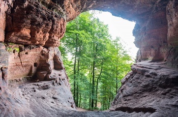 Eurohike-Moselsteig-Genovevahöhle.jpg (