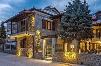 Mythic Valley - Facade