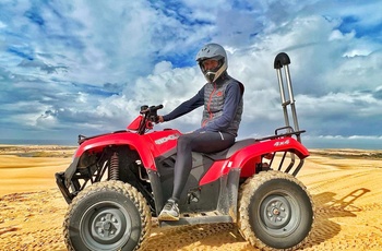 Quad Bike i Stockton Dunes nær Port Stephens - New South Wales