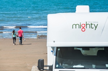 Mighty Big Six autocamper - New Zealand