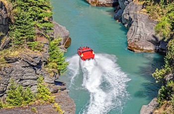 Med Jetboat nær Queenstown, Sydøen i New Zealand