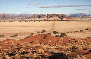 Vej gennem Namib-Naukluft National Park i Namibia